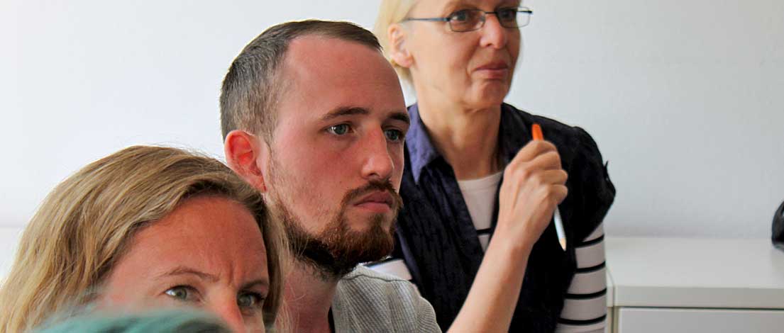 Kai Schwenzfeuer (Hochschule Bremerhaven). Typoakademie, Seminar »Typografie im Grafik- und Kommunikationsdesign« am 8. Juni 2015 im Literaturhaus Hamburg. Foto: Wolfgang Beinert, Berlin.